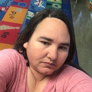 Meet your Posher, Dena